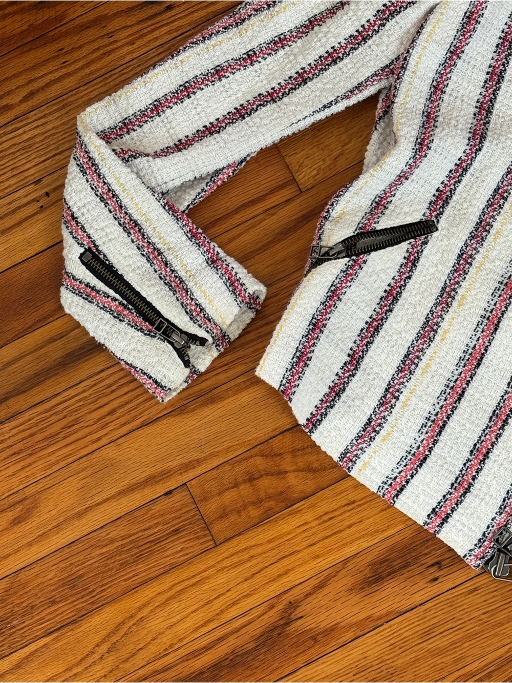 Veronica Beard Bouclé Moto Blazer Jacket Size 6 White Stripe Tweed - Picture 3 of 5